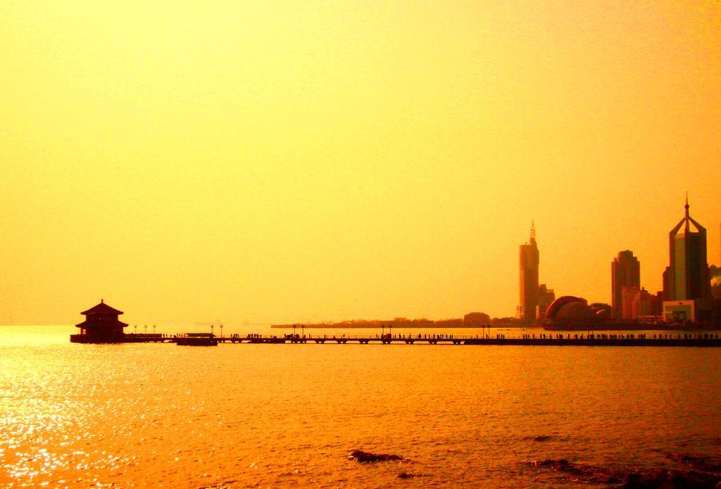 25°C Four Season Youth Hostel Qingdao Bagian luar foto